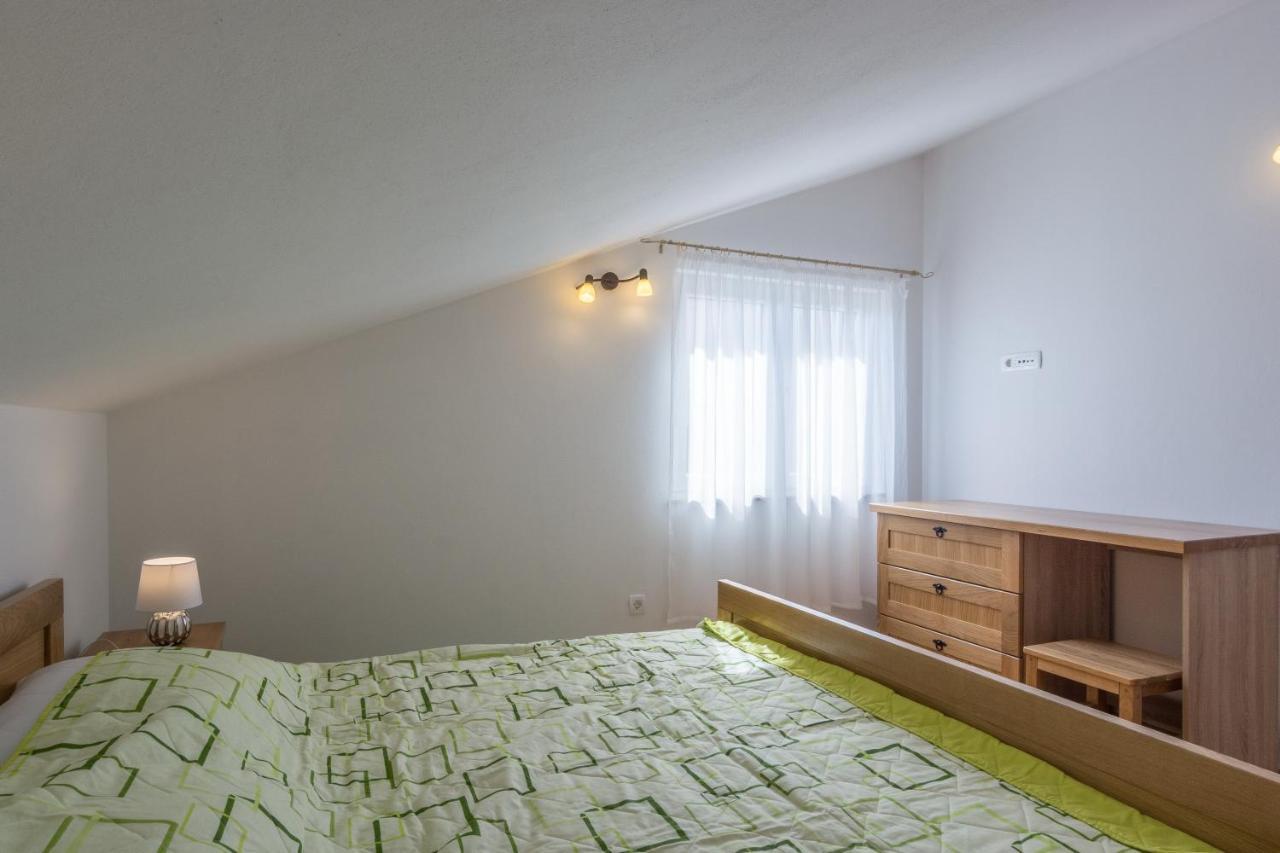 Apartments By The Sea Simuni, Pag - 18386 Kolan Cameră foto